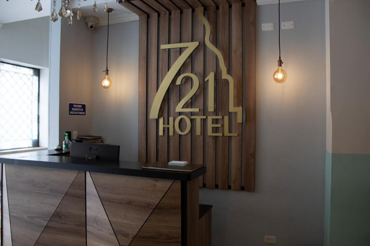 721号酒店 佩雷拉 外观 照片